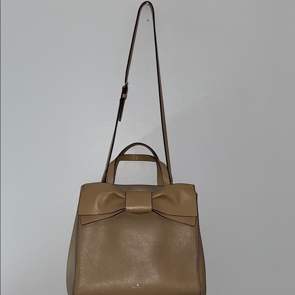 Kate Spade cream satchel with dust cover bag - Picture 2 of 6